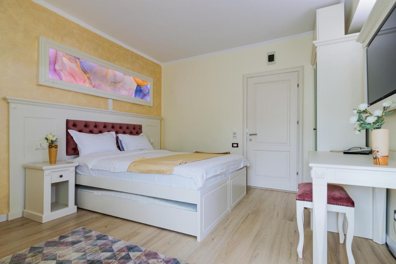 Hotel Central - Băile Olăneşti Eksteriør billede